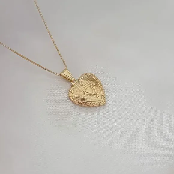 Gold Filled Box Chain Heart Locket Pendant Necklace Picture Necklace - Picture 1 of 5